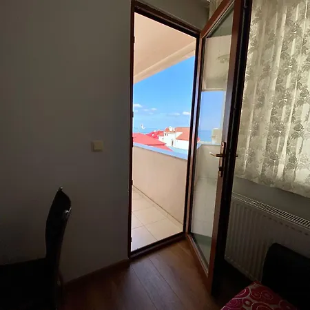 Parfe Aparthotel 4*